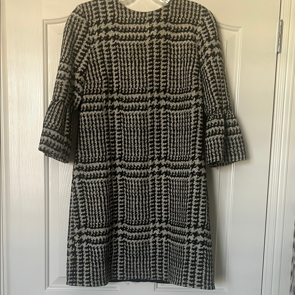 Zara Black and White Sheath Dress with 3/4 Bell Sleeves